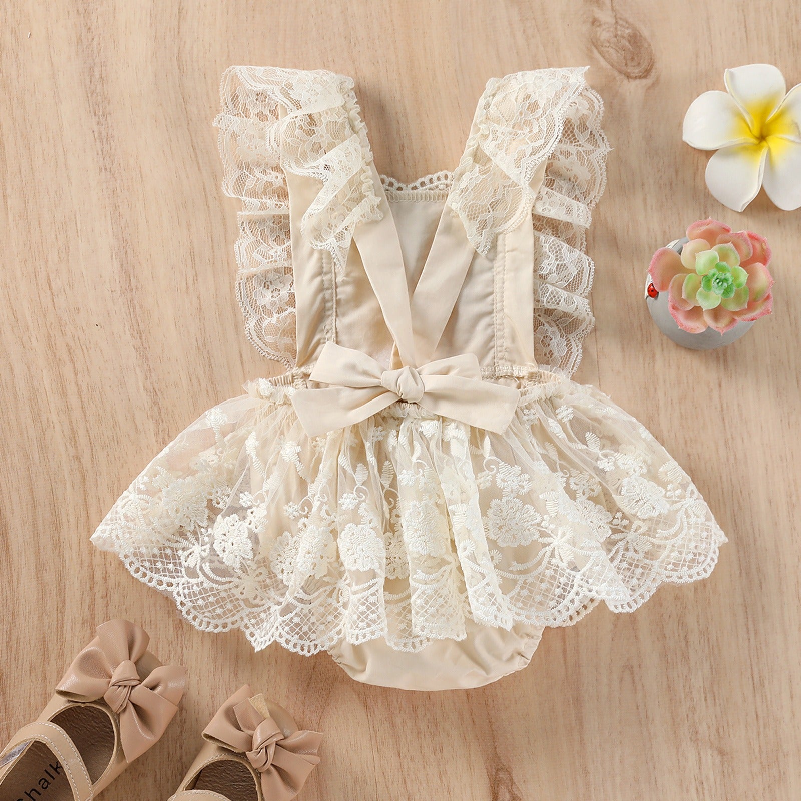 Apricot lace jumpsuit climbing suit